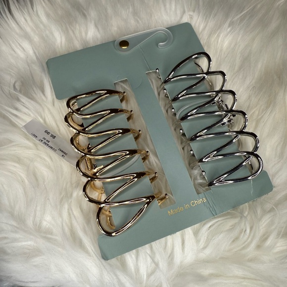 Silver and Gold Claw Clips Set - Picture 4 of 4